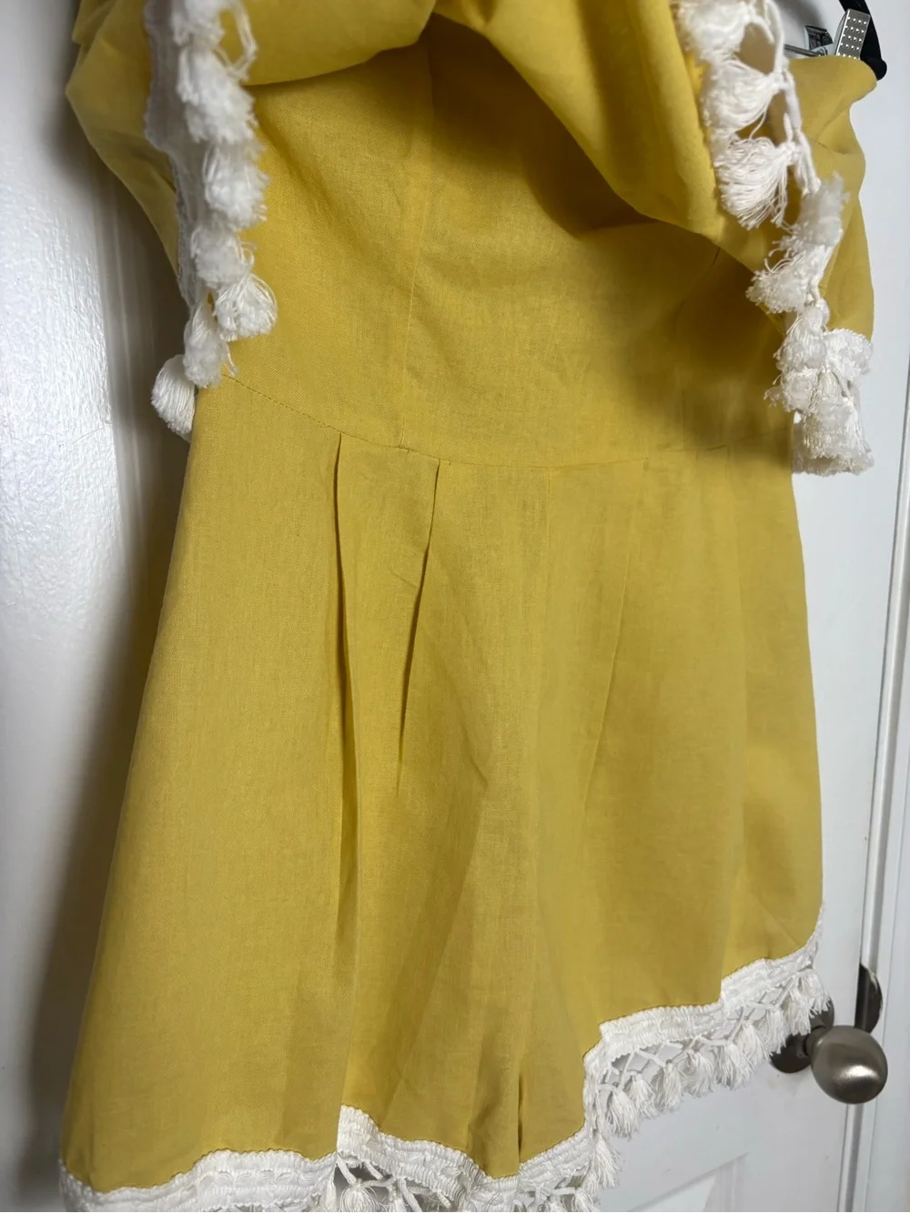 Boho Buys Yellow Halter Romper XS 100% Cotton Tassel Fringe Boho Resort NWT Luxe